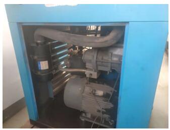 空壓機油氣分離器